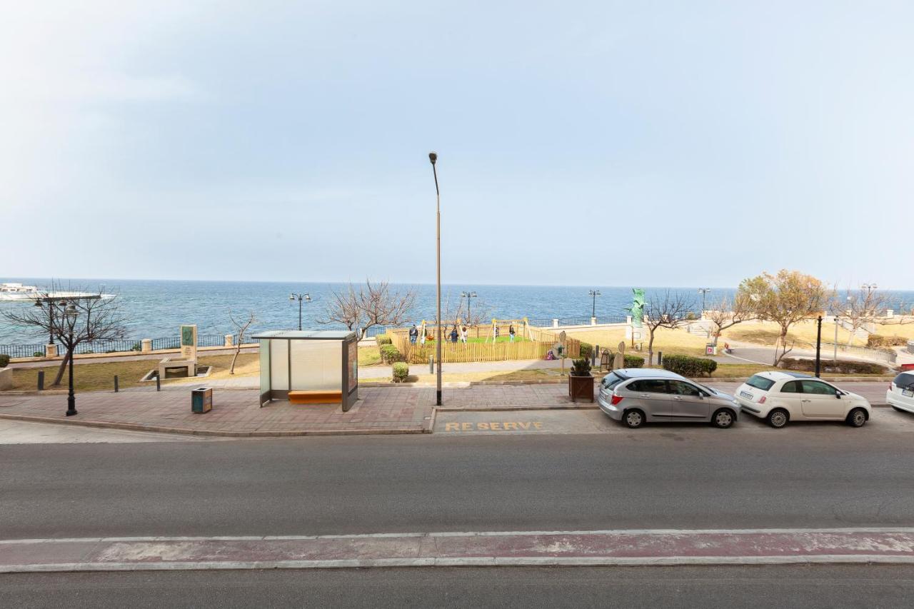 Spacious Seafront Apt With Living, Sofa, Wifi & Ac By 360 Estates Слима Экстерьер фото